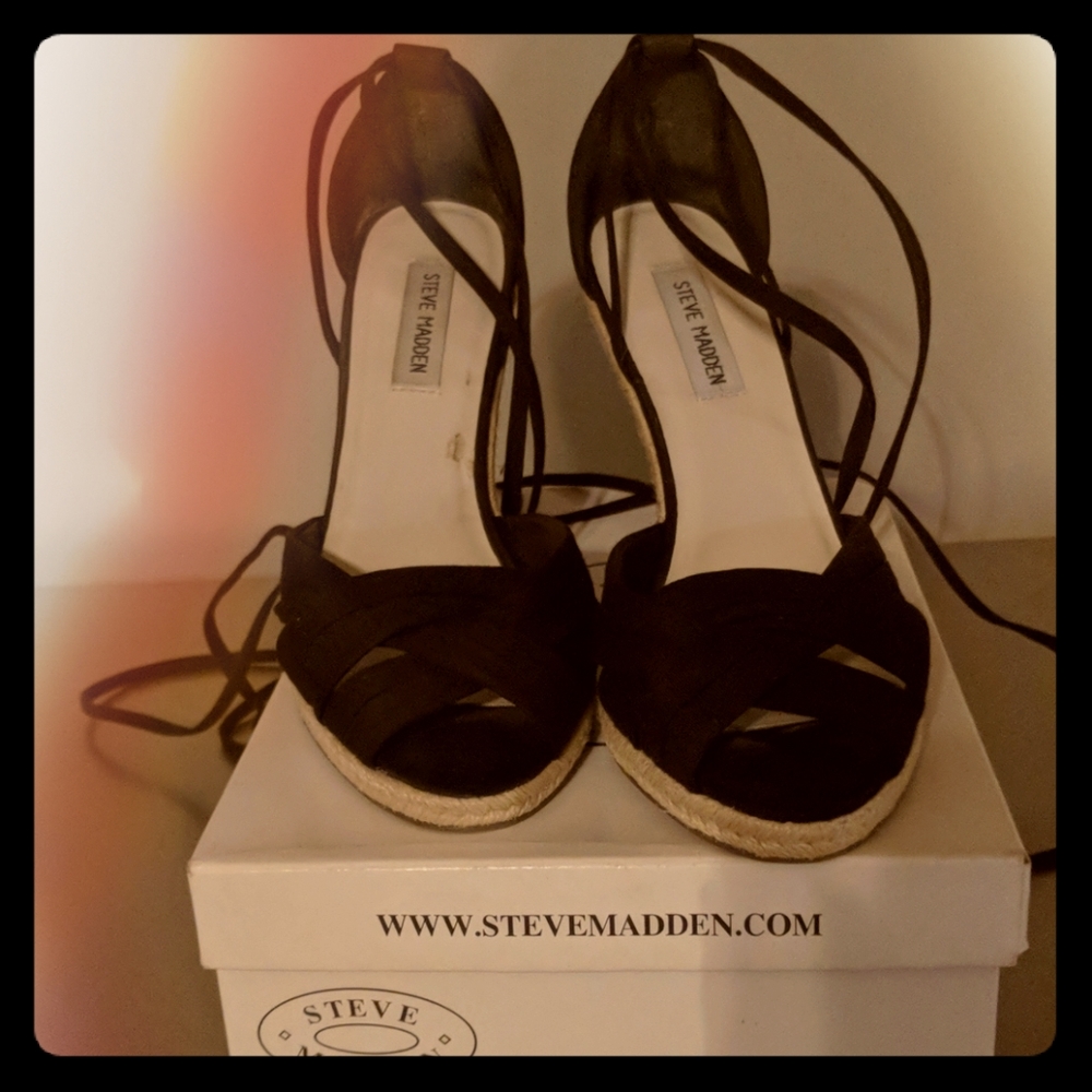 Steve Madden  Platform Wedges